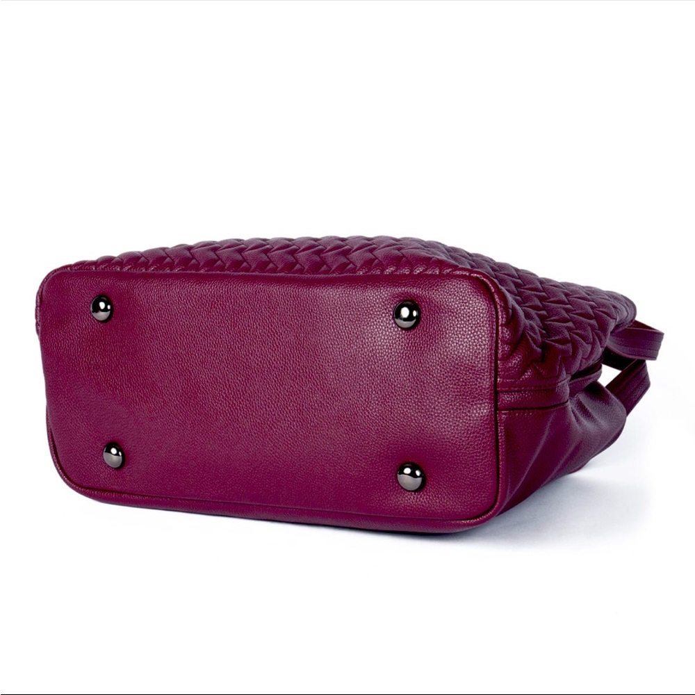 NWT: LUG TEMPO VL TOTE- WINE RED - BEAUTIFUL VEGAN LEATHER W/ INSULATED … - Picture 4 of 7